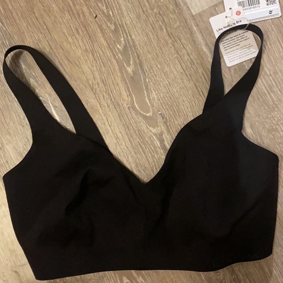 Lululemon - Picture 1 of 4